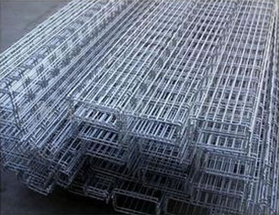 https://www.wiremeshcabletray.org/images/products/wire_mesh_channel_trays.jpg